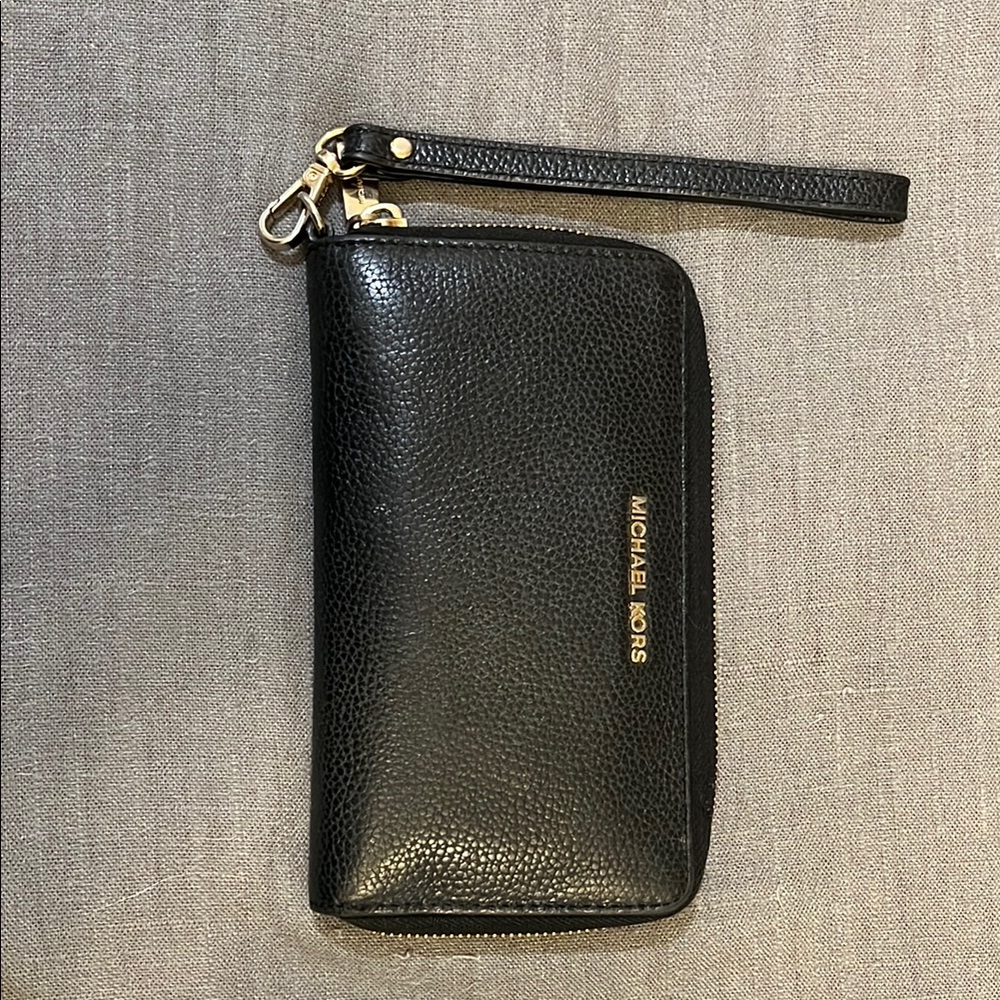 Michael Kors Black Wristlet Wallet